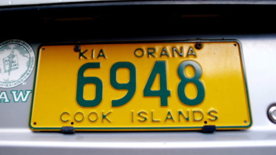 Atención al detalle de todas y cada una de las matrículas, con el consabido saludo maorí "Kia Orana", que te desea que vivas mucho tiempo.